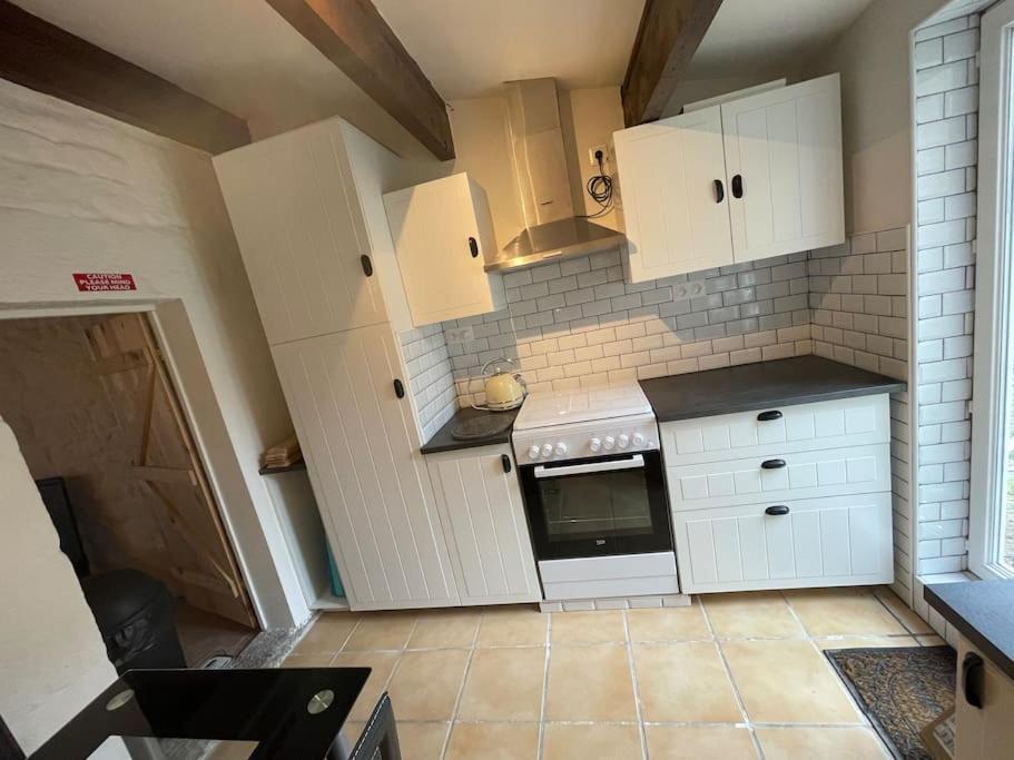 Le Petit Fleur - The Little Flower, Cosy Cottage Saint-Michel-de-Montjoie Luaran gambar